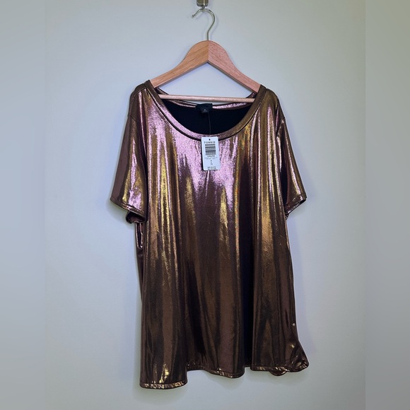Torrid Metallic Gold Women's Top - Picture 2 of 4
